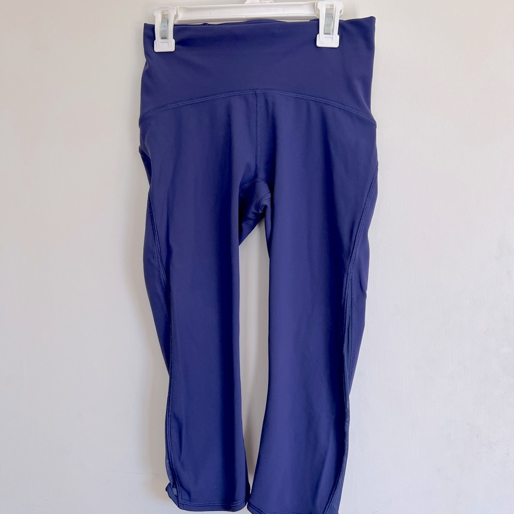 Lululemom High-Rise crop